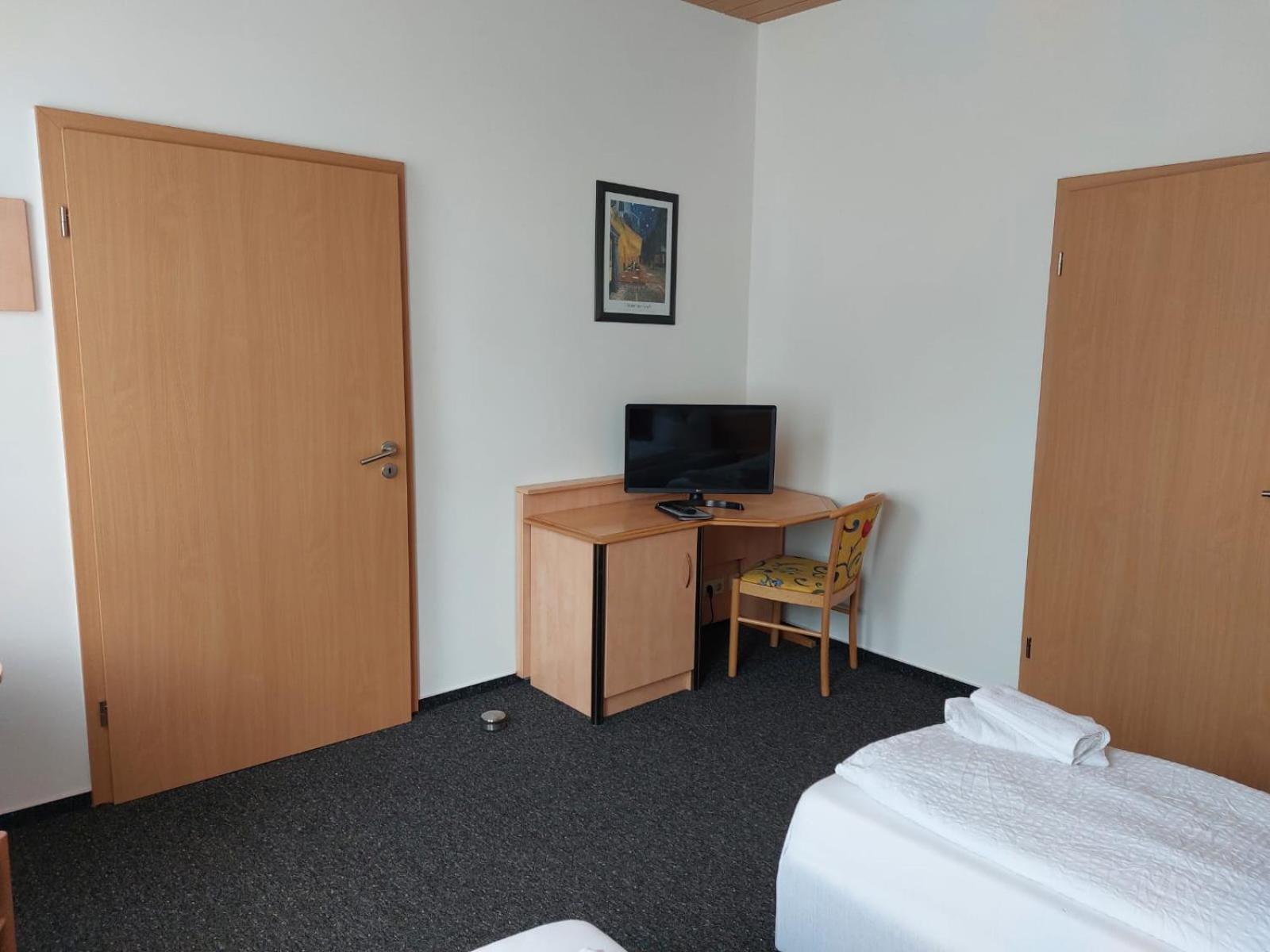 Hotel Gaestezimmer Gasthof Becker Wulfrath Exteriér fotografie
