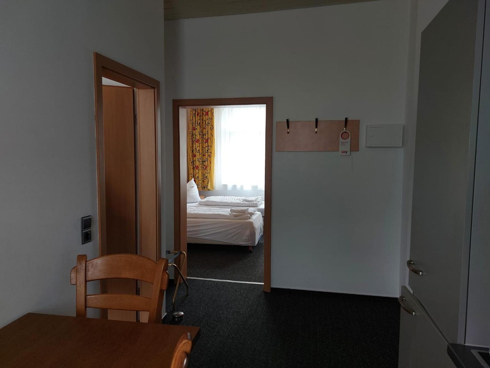 Hotel Gaestezimmer Gasthof Becker Wulfrath Exteriér fotografie
