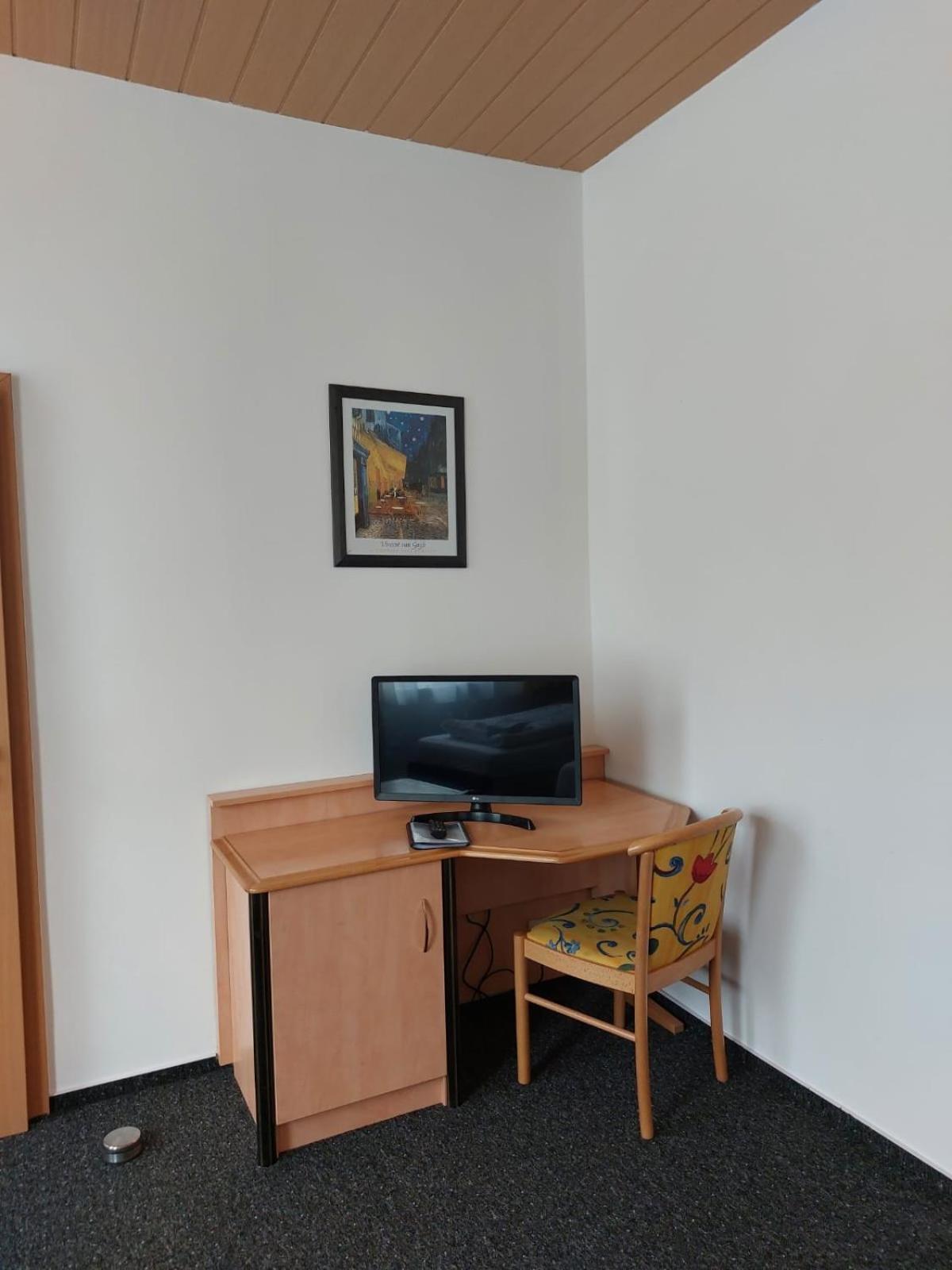 Hotel Gaestezimmer Gasthof Becker Wulfrath Exteriér fotografie