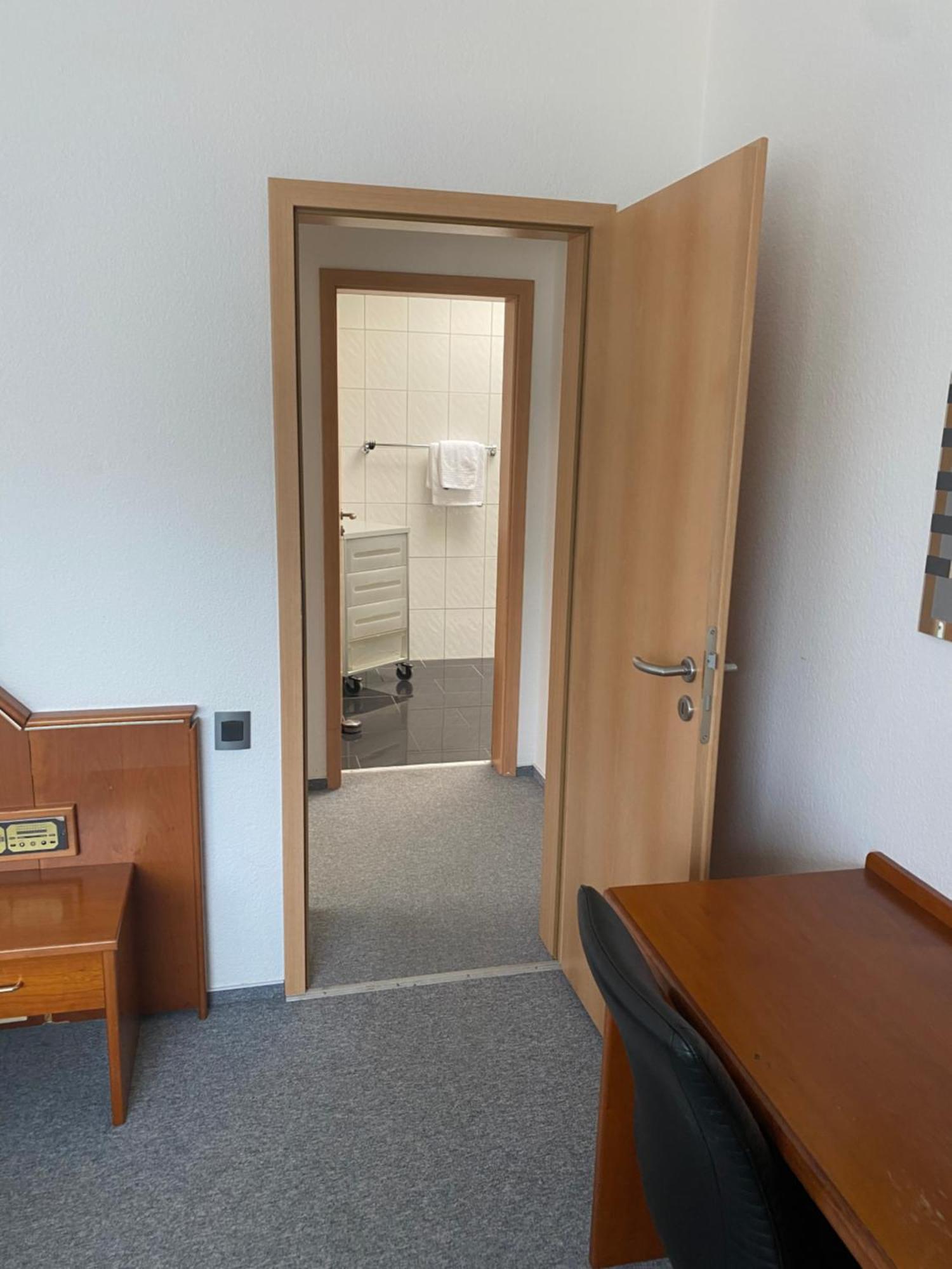 Hotel Gaestezimmer Gasthof Becker Wulfrath Exteriér fotografie