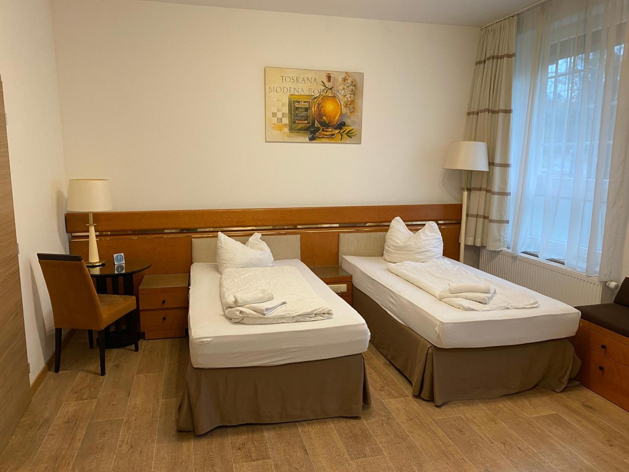 Hotel Gaestezimmer Gasthof Becker Wulfrath Exteriér fotografie