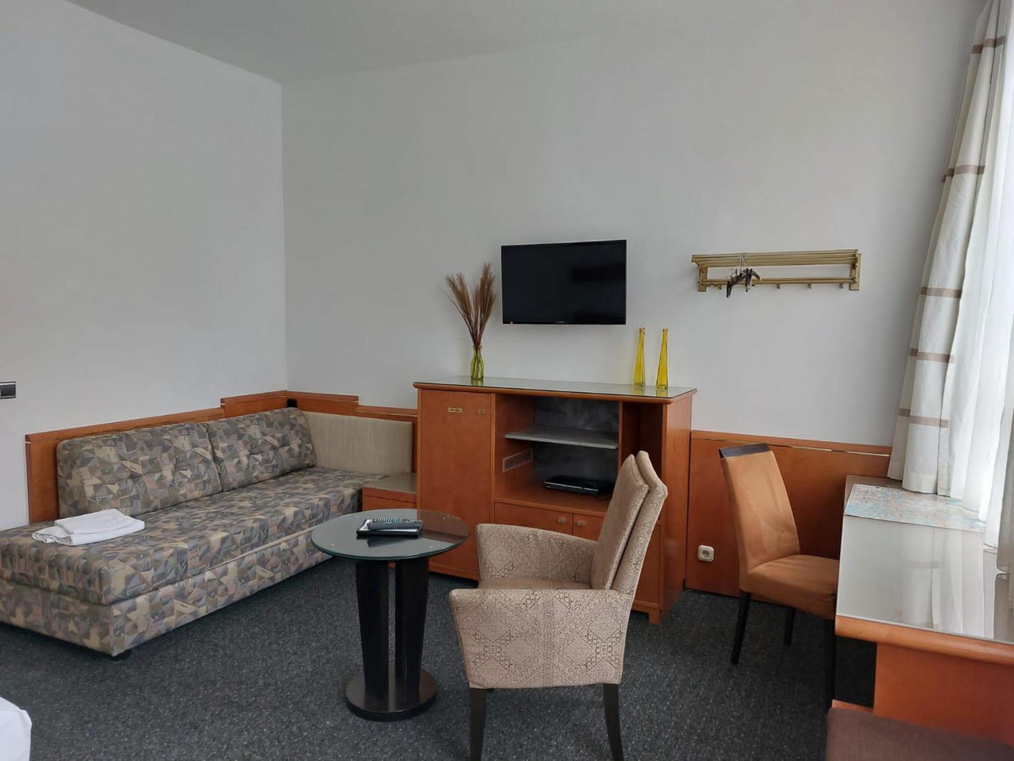 Hotel Gaestezimmer Gasthof Becker Wulfrath Exteriér fotografie